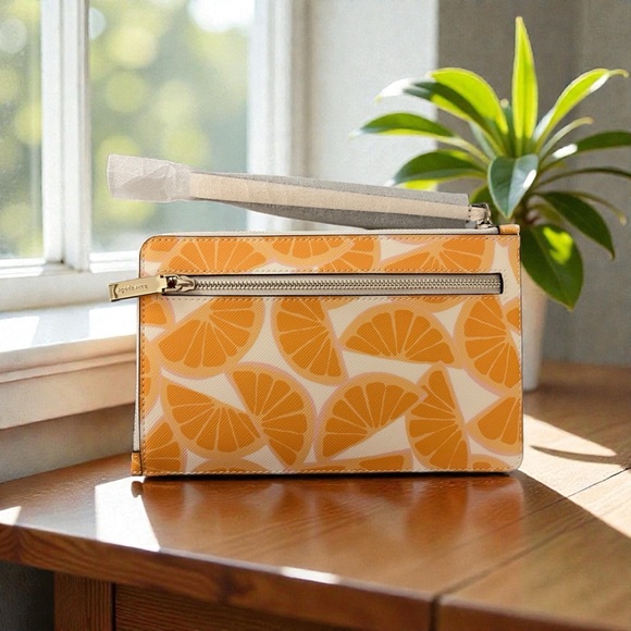 Kate Spade Orange Slice Wristlet - NWT - Picture 2 of 4